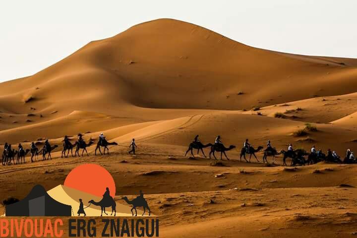 Bivouac Erg Znaigui Hotel Merzouga Bagian luar foto